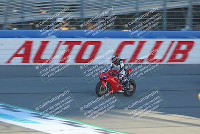 media/Nov-26-2022-Fastrack Riders (Sat) [[b001e85eef]]/Level 2/Session 1 Front Straight/